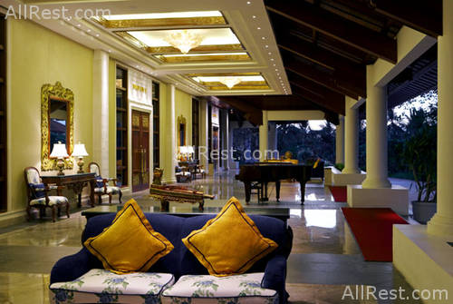 The Laguna Resort & Spa 62